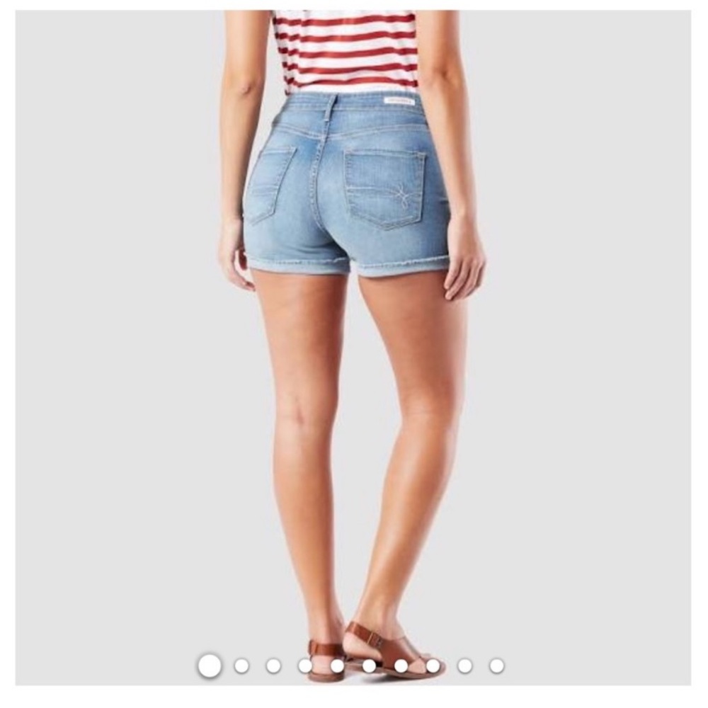 Denizen from Levi's Blue Jean Shorts MidRise